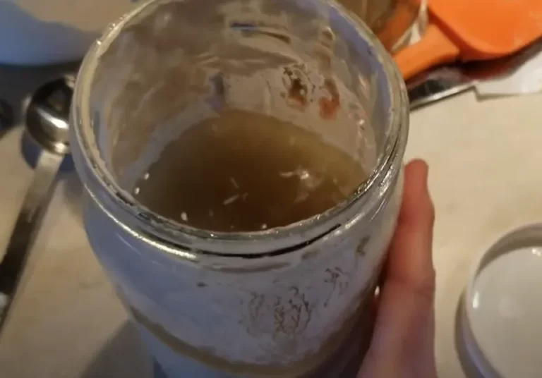 why is my sourdough starter separating